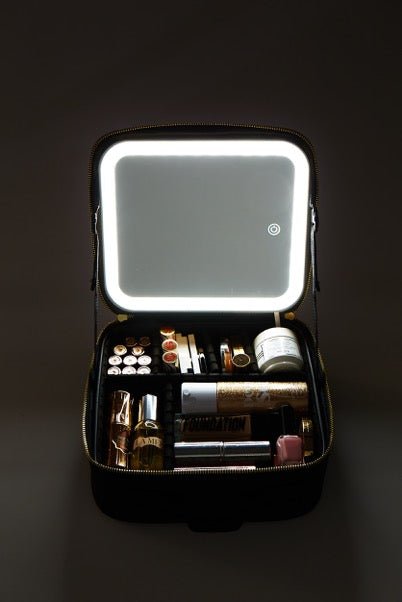 Travel Makeup Case With Mirror & LED Light