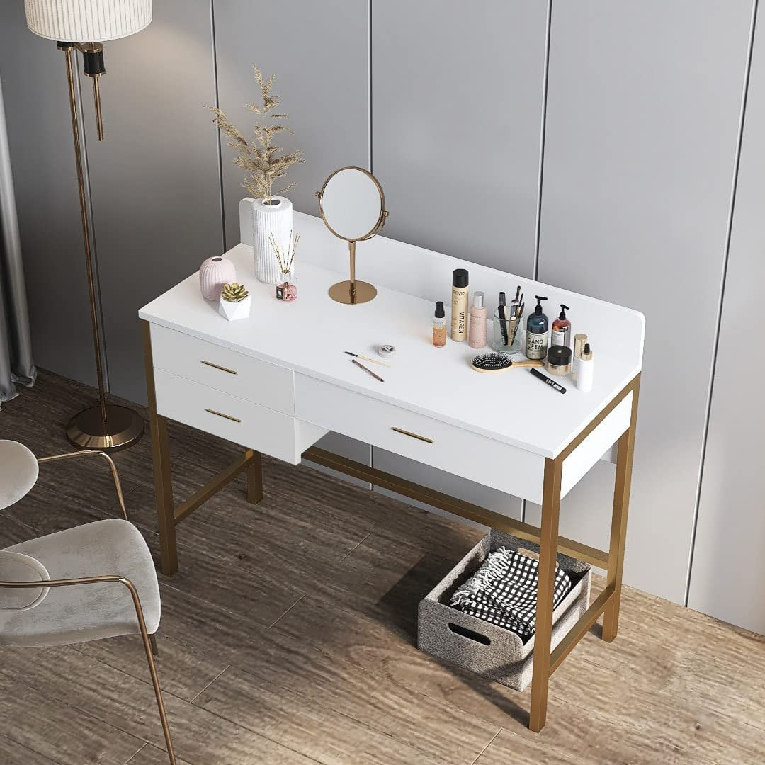 Vitt sminkbord med 3 lådor & guldben